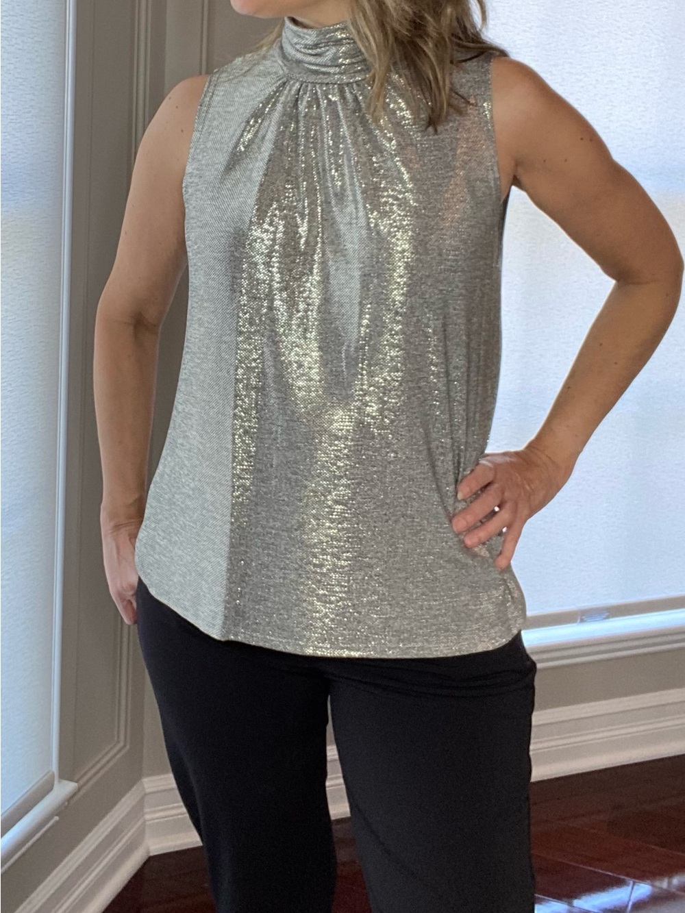 Sleeveless Metallic Mock Neck Women's Top - Silver